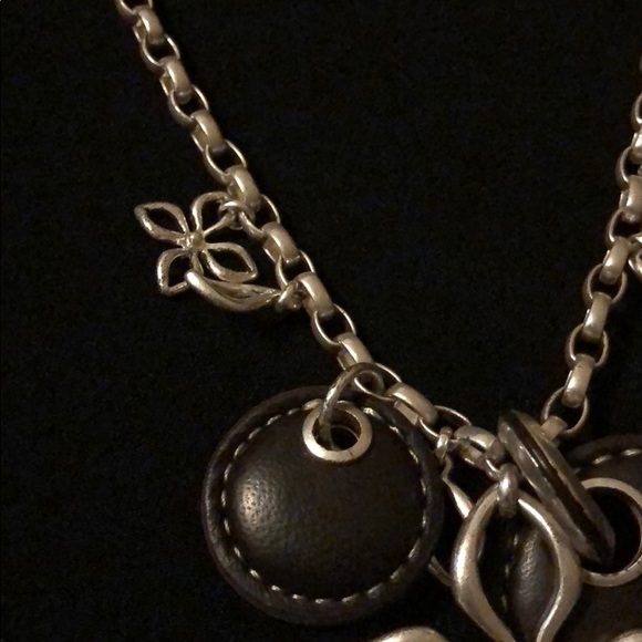 Silver and leather necklace - Picture 5 of 5